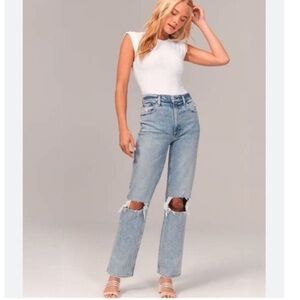 Abercrombie & Fitch The 90s Straight Ultra High Rise Jeans Distressed Size 18